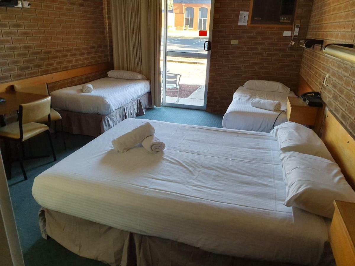 Corowa Golf Club Motel 외부 사진